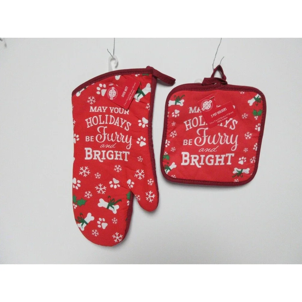 Christmas Kitchen Linens 